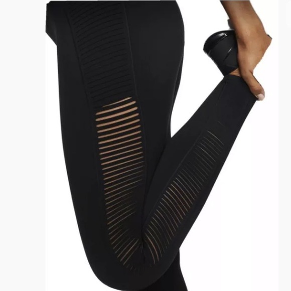 nike fringe training tights